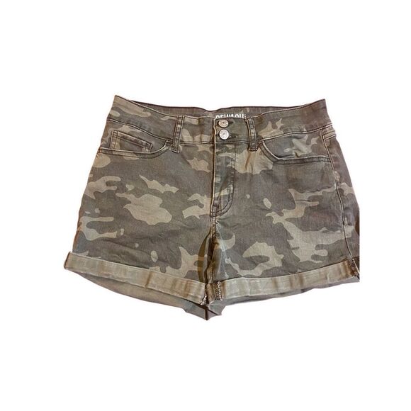 Rewash Women’s Olive Green Juniors Cuffed Camo Printed Shorts Size 5 - Picture 1 of 4